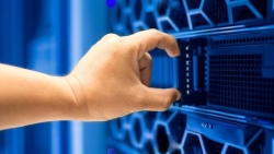 Özelleştirilmiş Güç: Dedicated Server ile Web Projelerinizi Zirveye Taşıyın